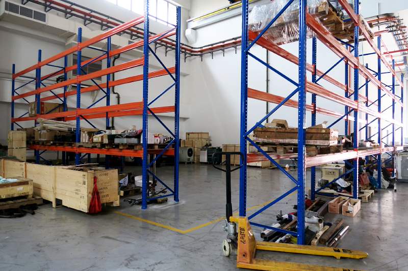 Rack Load Notices: The Sign Your Warehouse Is Probably Missing