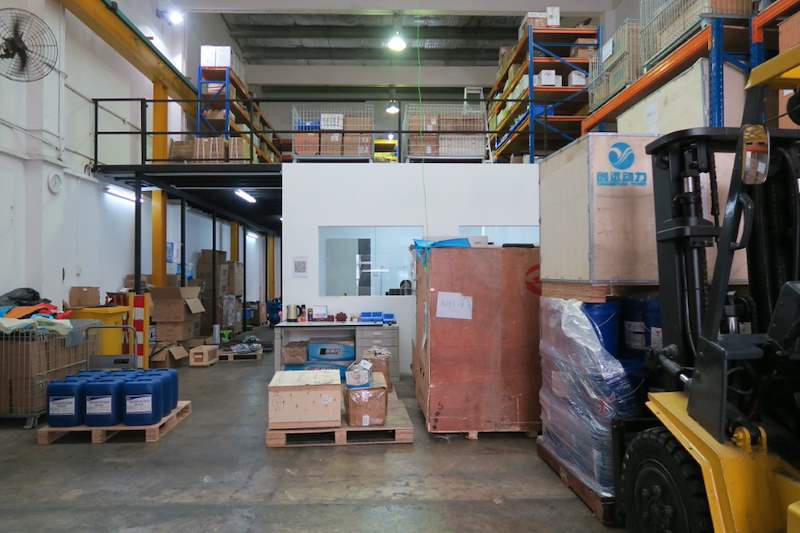 Cantilever Racking in Singapore: When You Actually Need It