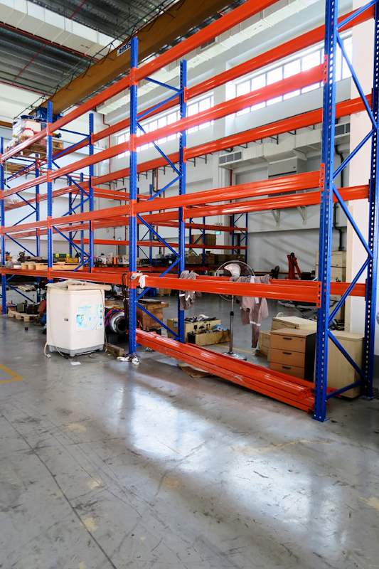 Anchoring Pallet Racking to the Floor: Slabs, Anchors and What to Check